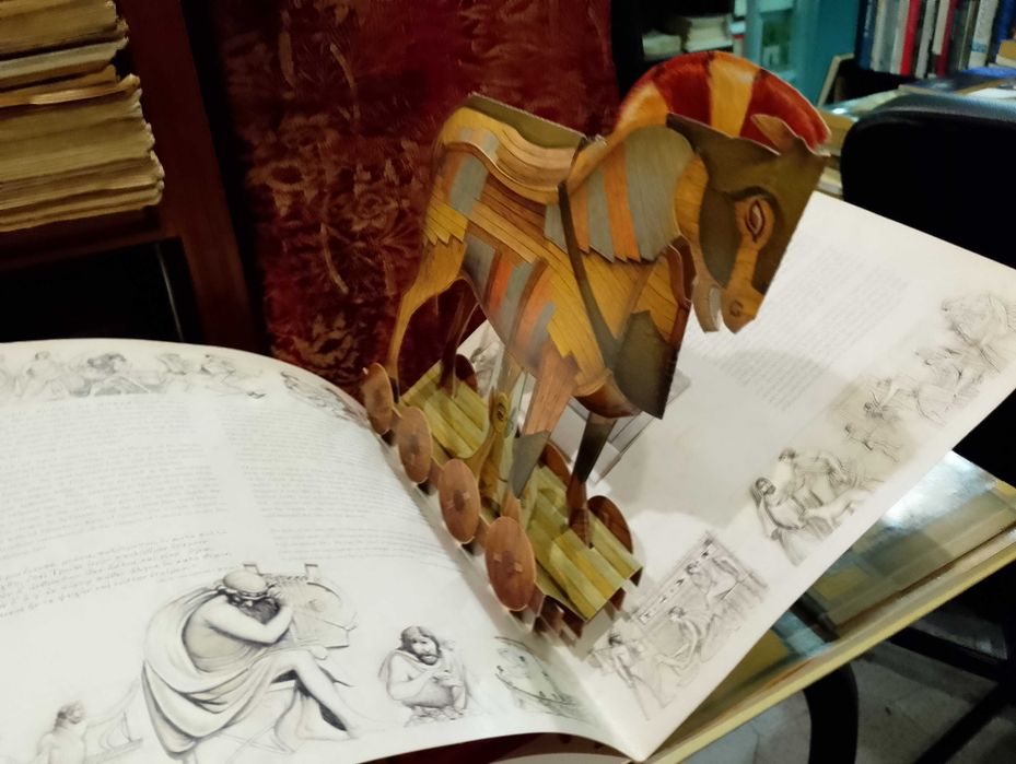 Pandora´s Box A 3-Dimensional Celebration of Greek Mythology Pop-Up