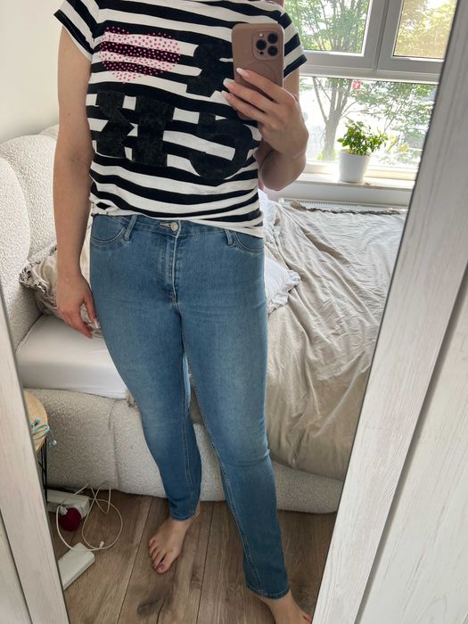 H&M Damskie spodnie rurki z wysokim stanem rozmiar 40/41