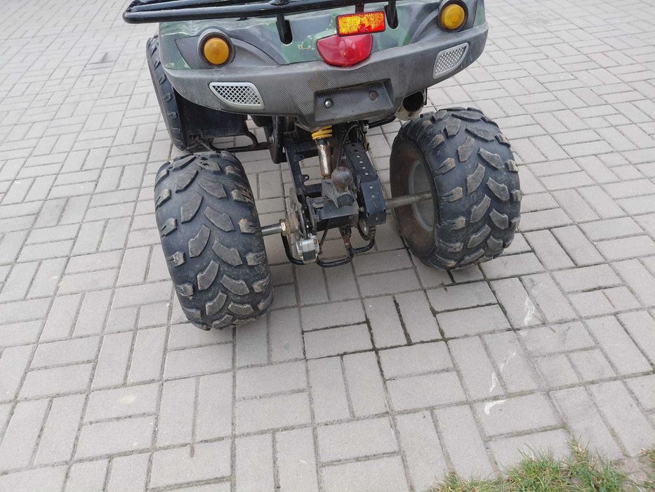 Quad  200  dobry stan