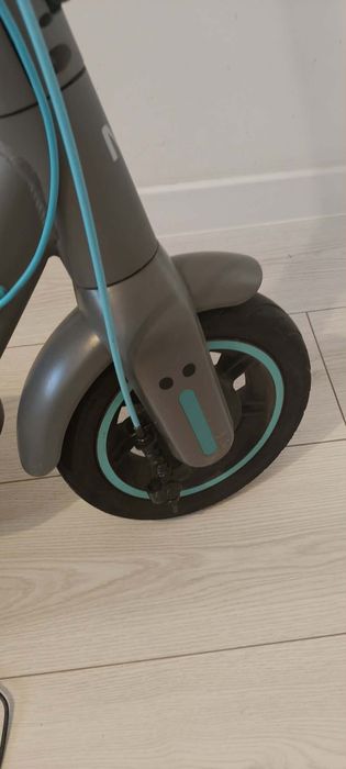 Hulajnoga elektryczna MOTUS Scooty 10