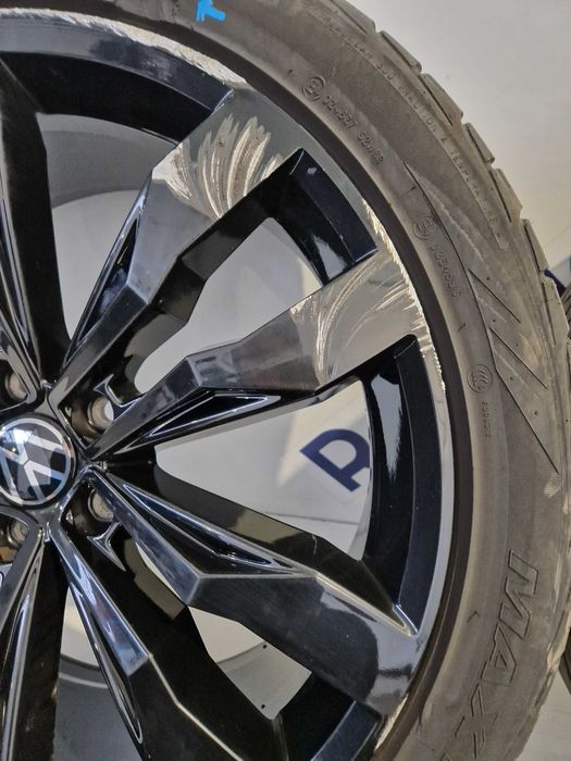 Koła felgi VW Volkswagen Tiguan II 5NA R-line 8,5J ET38 20" 5x112