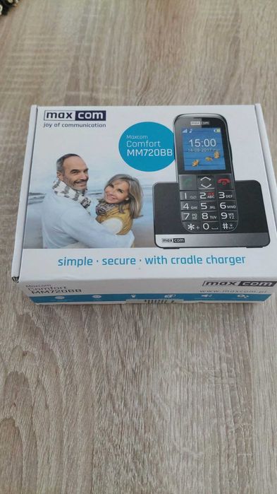 Telefon MAXCOM MM720BB