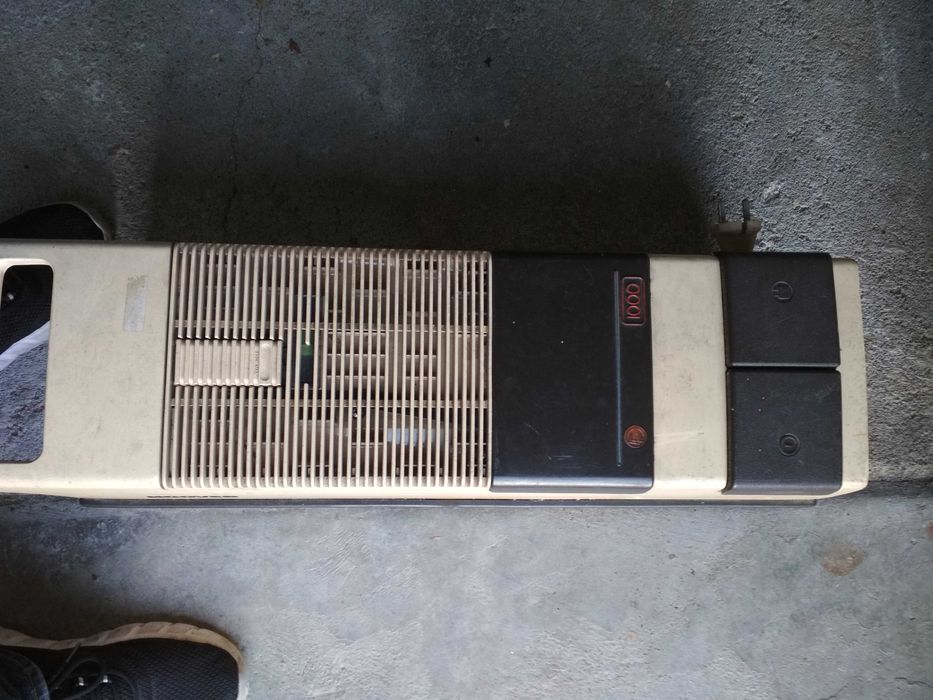 Antigo aspirador horizontal Hoover