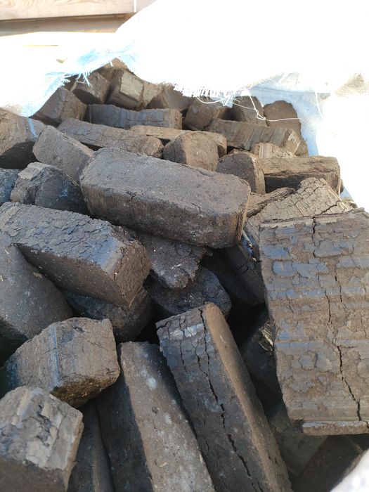 Brykiet torfowy kostka  HIT do kominka, pieca