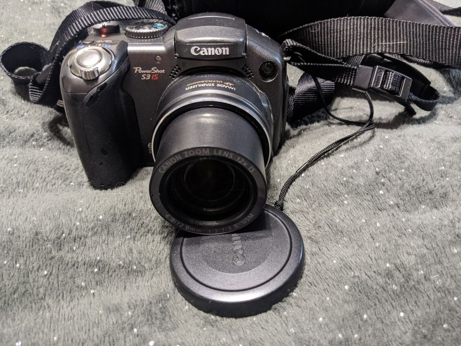 Продам цифровий фотоапарат Canon