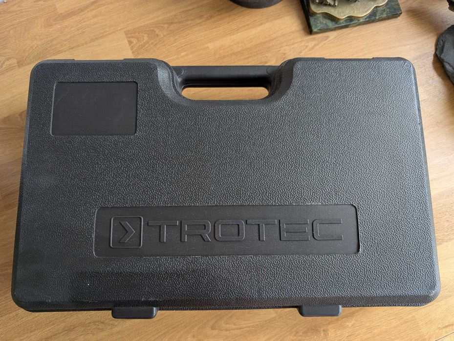 Martelo Perfurador Trotec