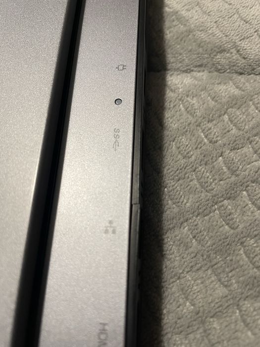 Portátil Gamer Lenovo LOQ Gaming (9ª Geração) 15IRX9-981 15.6"
