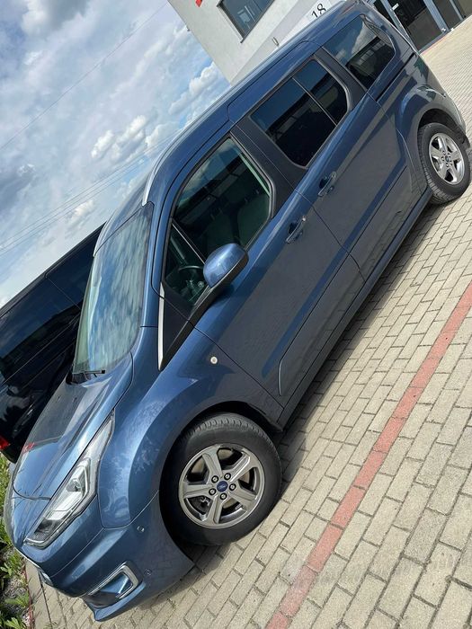 FORD TOURNEO CONNECT 2018