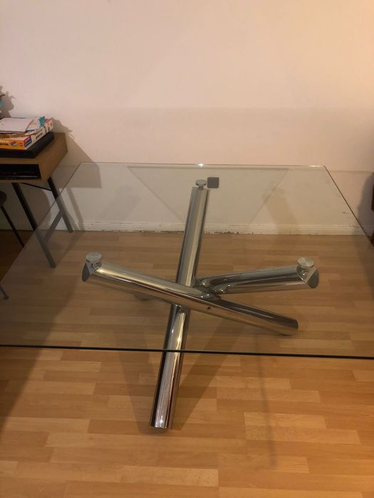 Mesa de vidro 140x140