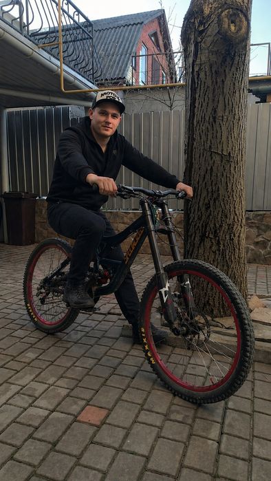 Продам specialized demo 7