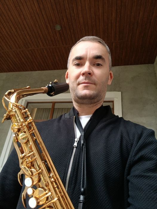 Уроки гри на саксофоні, кларнеті для початківців та досвідчених!