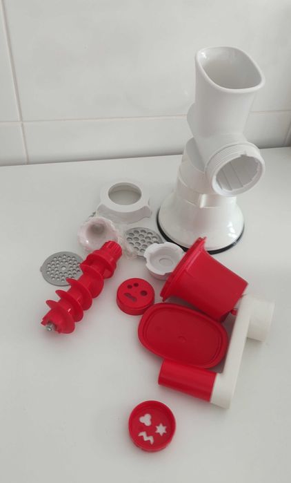 Picadora tupperware nova