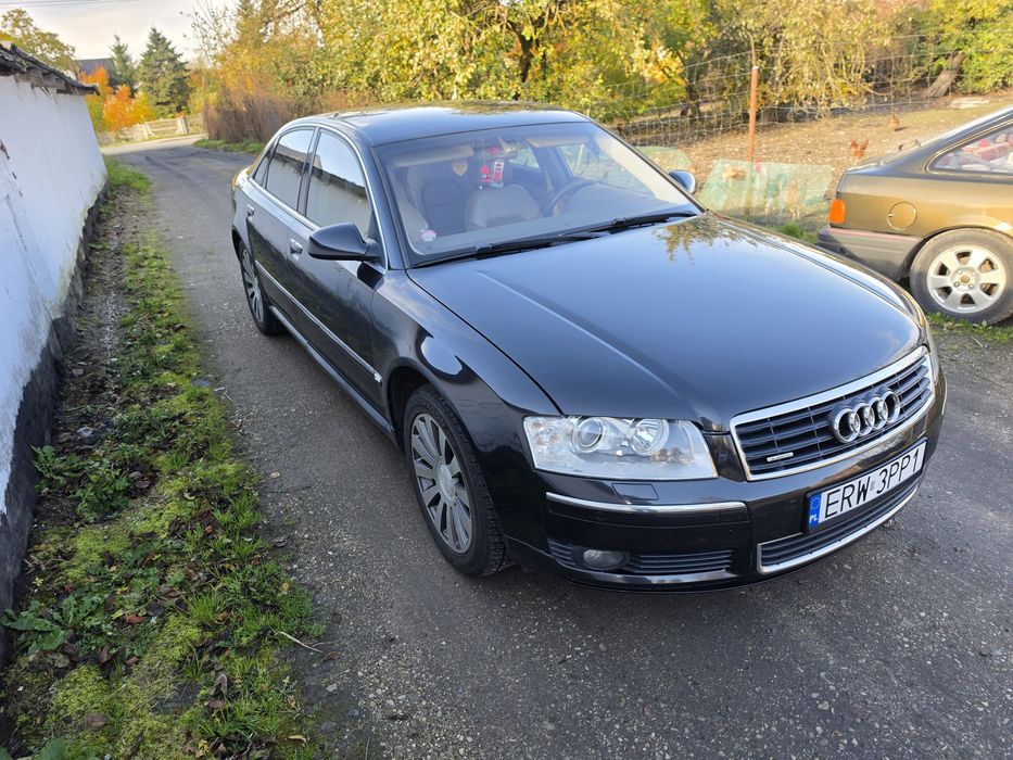 Audi A8 D3 4.2 Benzyna Quattro Czarna
