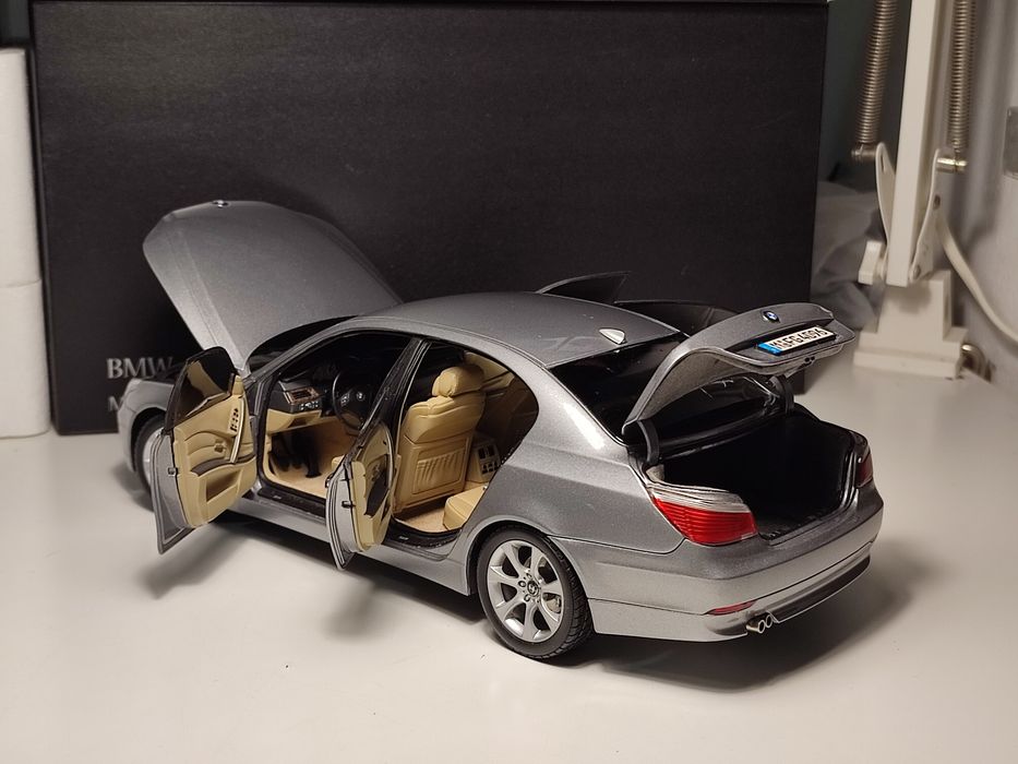Модель BMW 545i E60 1/18 Kyosho: 4 500 грн. - Коллекционирование