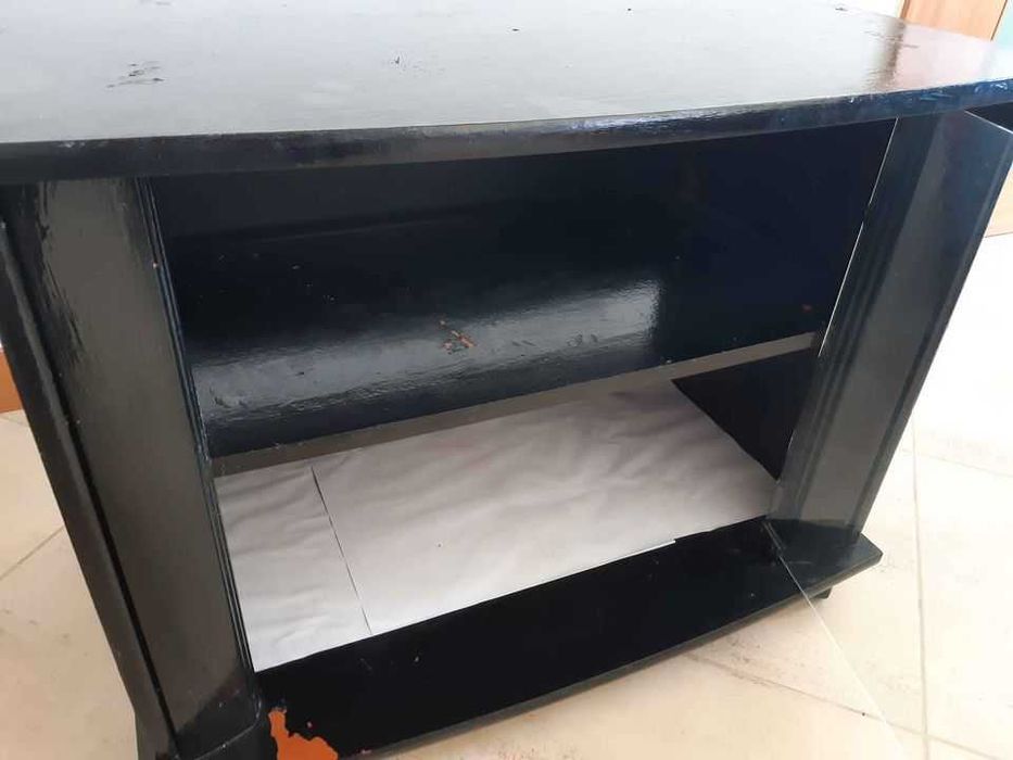 Móvel para TV (com Rodas)