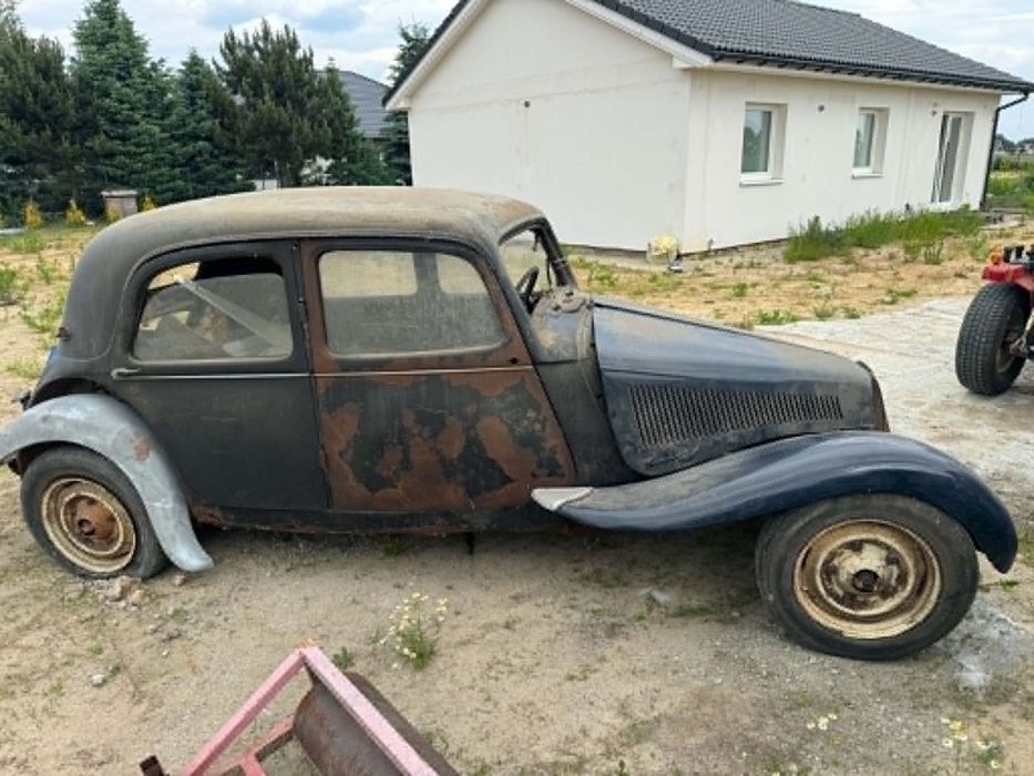 Citroën  Citroen Traction BL 11 zabytkowy samochód Citroen BL11.1