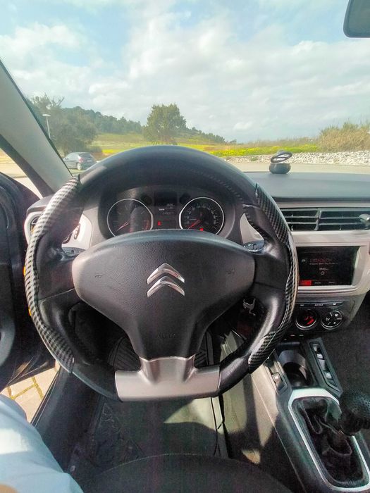 Um carro para vender de 2018