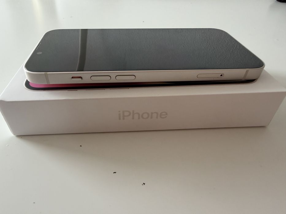 iPhone 14 - 256GB  -