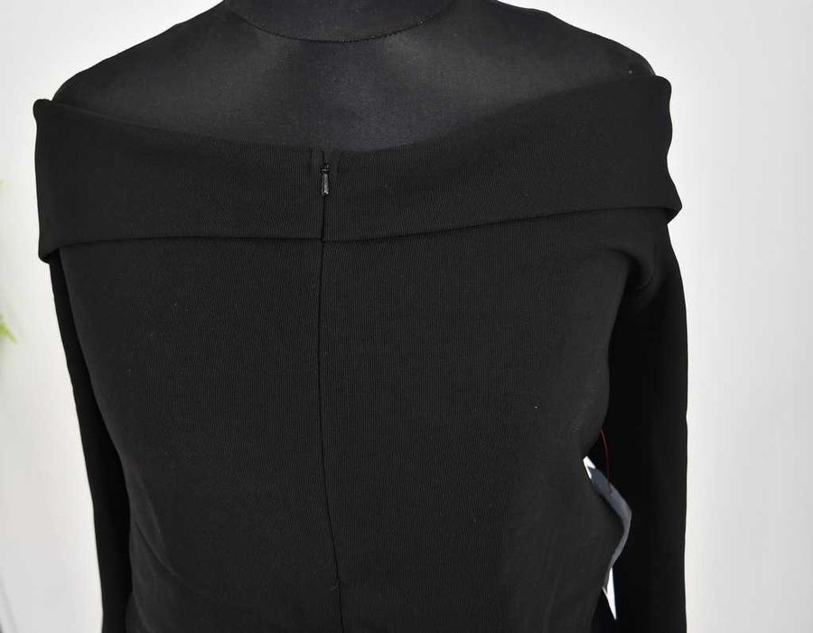 Prążkowana bluzka hiszpanka na zamek Asos 52