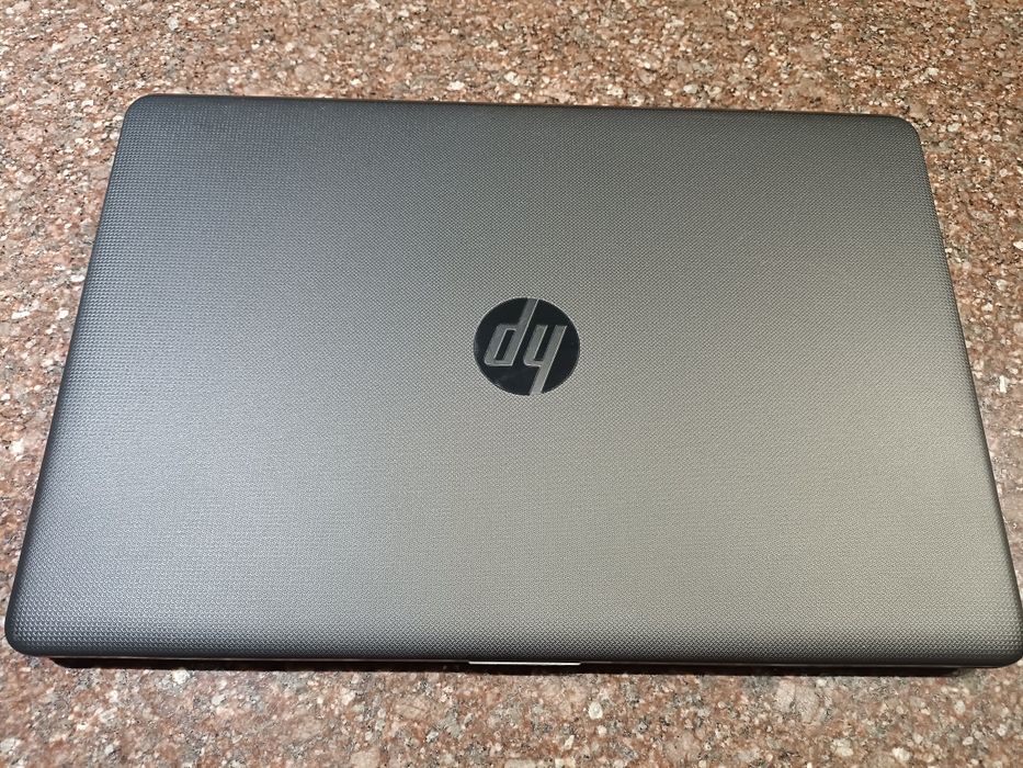 HP Notebook 15-ra070nw
HP Notebook - 15-ra070nw
HP Notebook - 15-ra