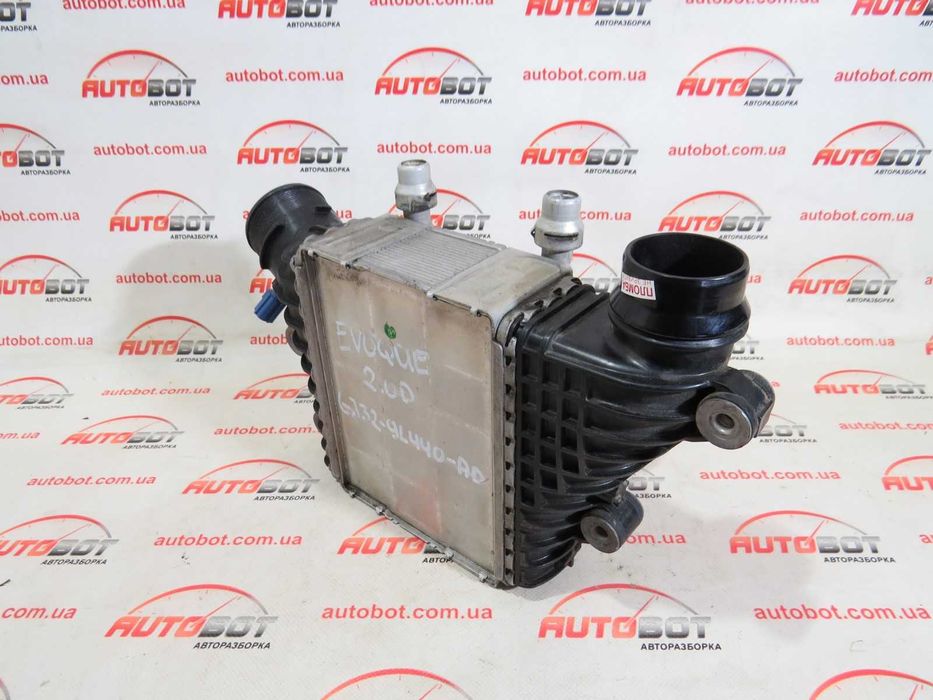 Радіатор інтеркуллер интеркуллер Jaguar E-Pace Разборка шрот Ягуар