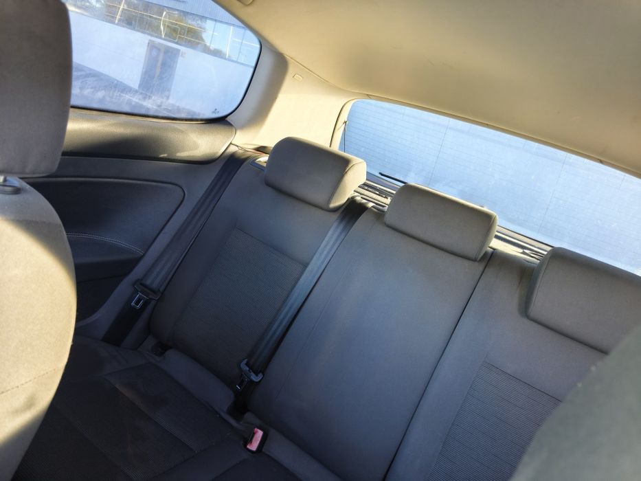 Golf v TDI 5 lugares asz 130