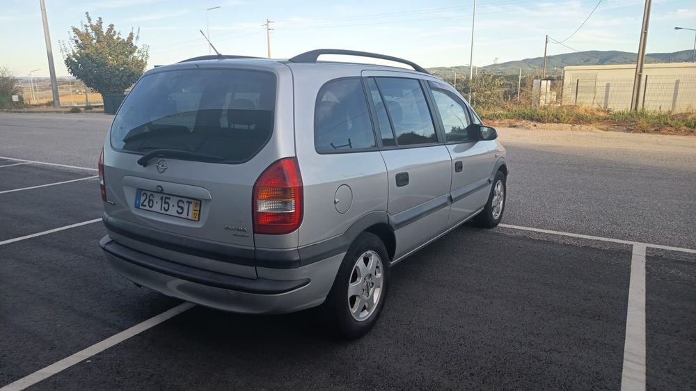 Opel Zafira 7 lugares 2.0 DTI 101 cv