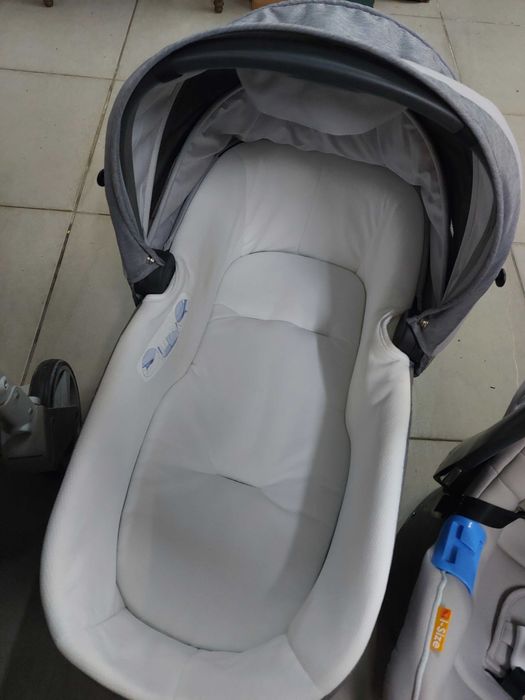 Conjunto chicco carrinho, ovo e alcofa