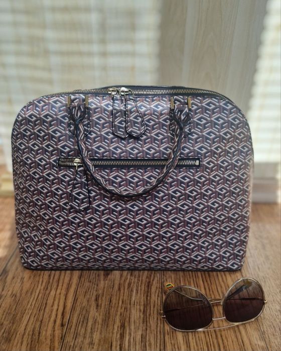 Сумка жіноча GUESS