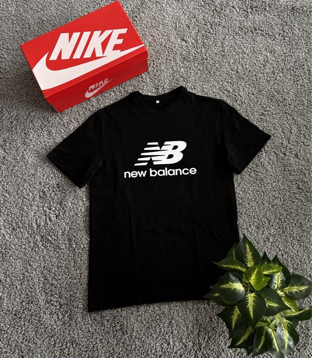 Футболка New Balance / Базова чорна футболка Нью Беланс / Нб Nb