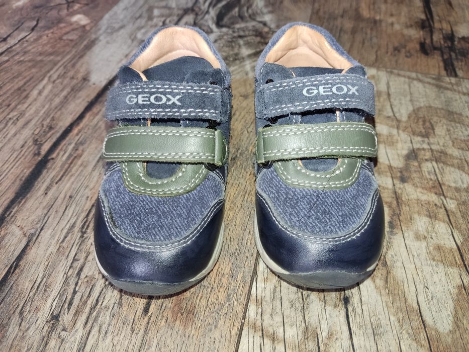 Buty buciki firmy Geox. Rozmiar 20