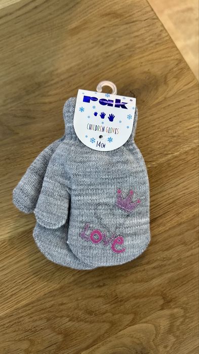 Рукавички для дівчинки