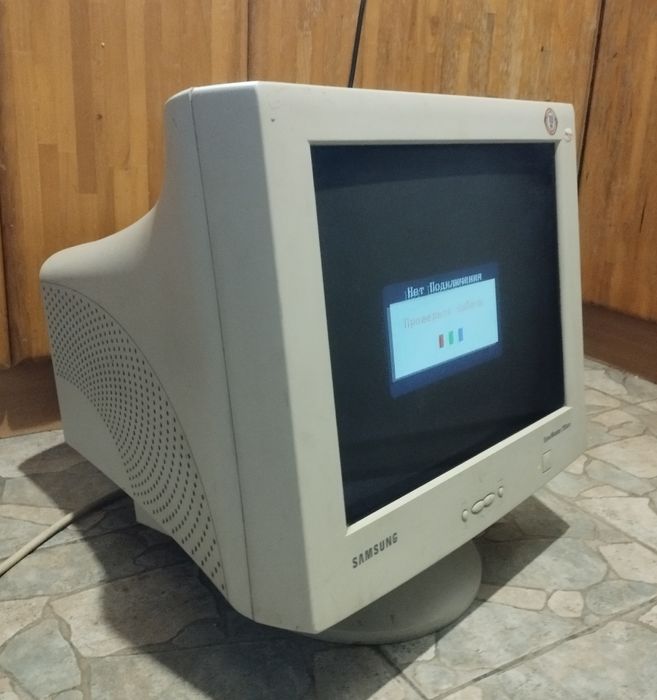 Монитор Samsung, рабочий, винтаж, отличное состояние