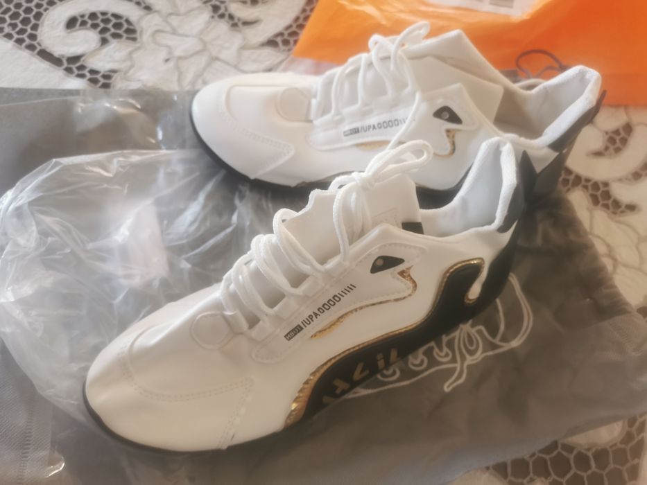 Sapatilhas 41 brancas