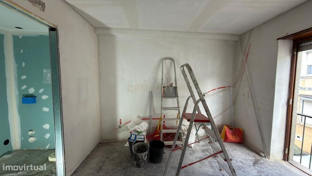 Apartamento T2 totalmente Remodelado