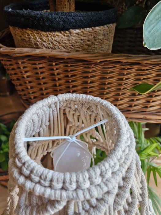 Lampka Stołowa Makrama.Handmade. Boho.Szarobeżowa