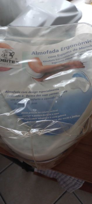 Almofada ergonómica com espuma de memória
