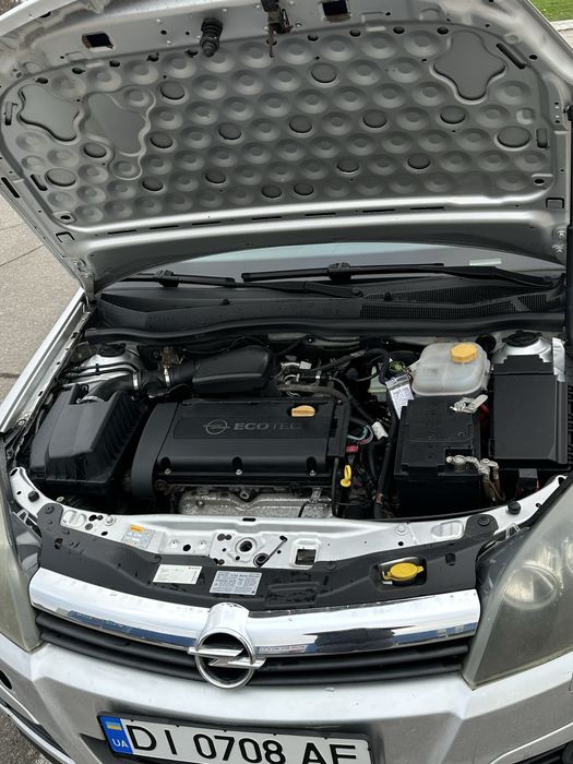 Opel astra h 1.6 бензин