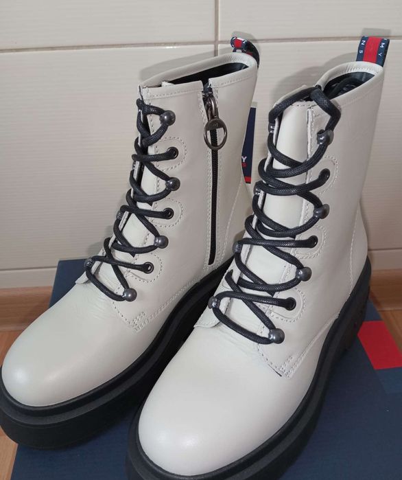 Tommy Jeans Botki sznurowane na platformie r. 38 – TJW Lace Up Boot