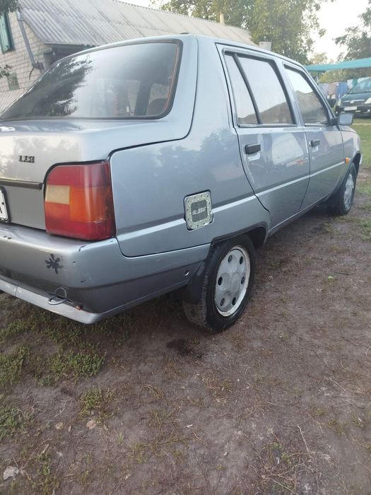Заз 1103 Славута.