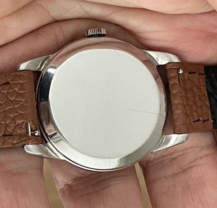 Omega Genève “Cross Hair” dial