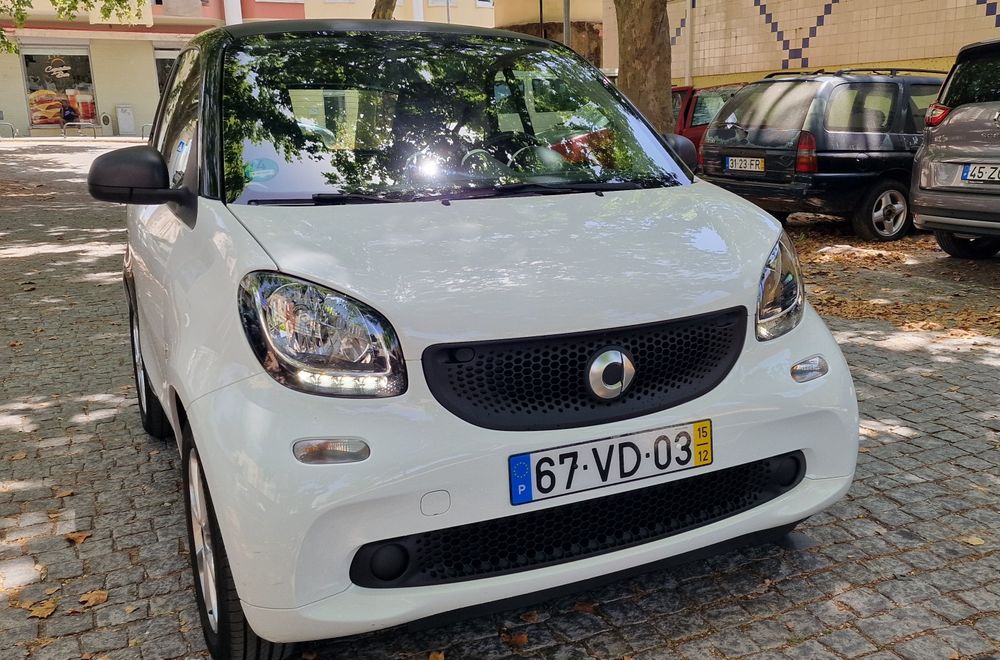 Smart Fortwo  1.0  Ano 2015 Único Dono