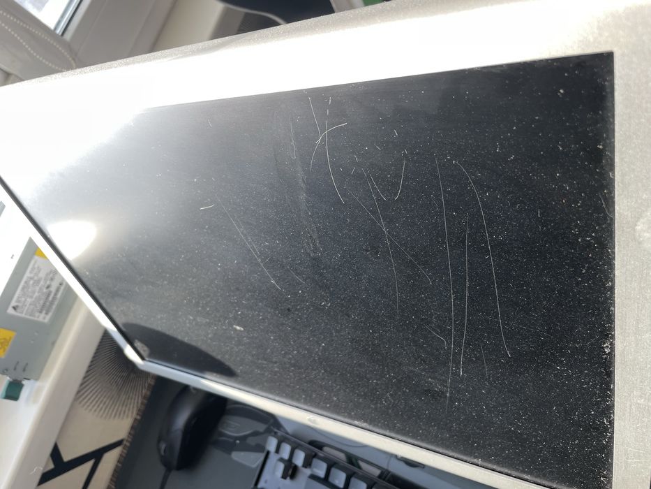 Монітор Apple cinema display 20 з подряпинами