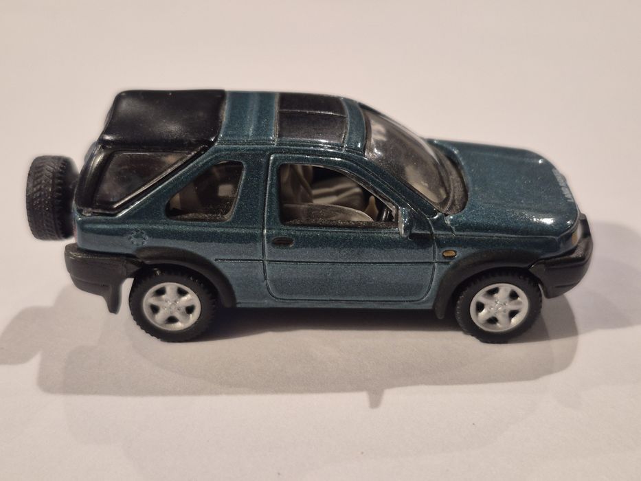 Land Rover Freelander Cararama 1:72
