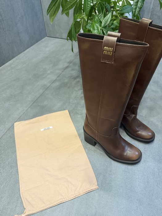 Kozaki Miu Miu brązowe