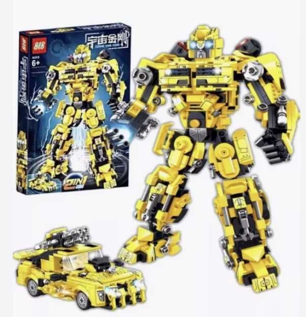 Конструктор робот-трансформер Бамблбі 2 в 1, 792 деталі