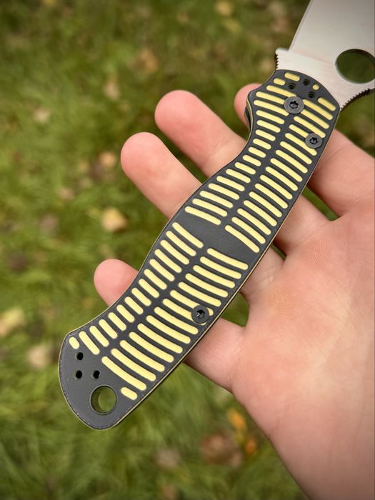 Нож Spyderco Para Military 2 Black / Yellow G10 Satin CPM-MagnaCut