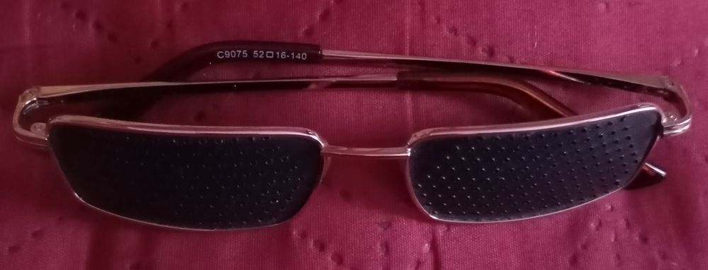 Перфораційні окуляри(окуляри-тренажери)