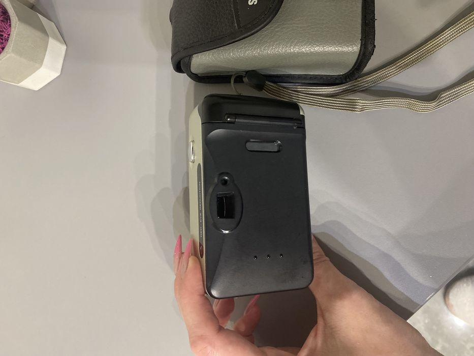 Фотоапарат плівочний Samsung з чохлом