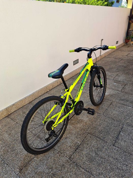 Bicicleta de Criança (roda 24")